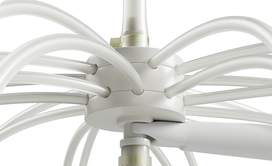 One-piece molded cap and hub system