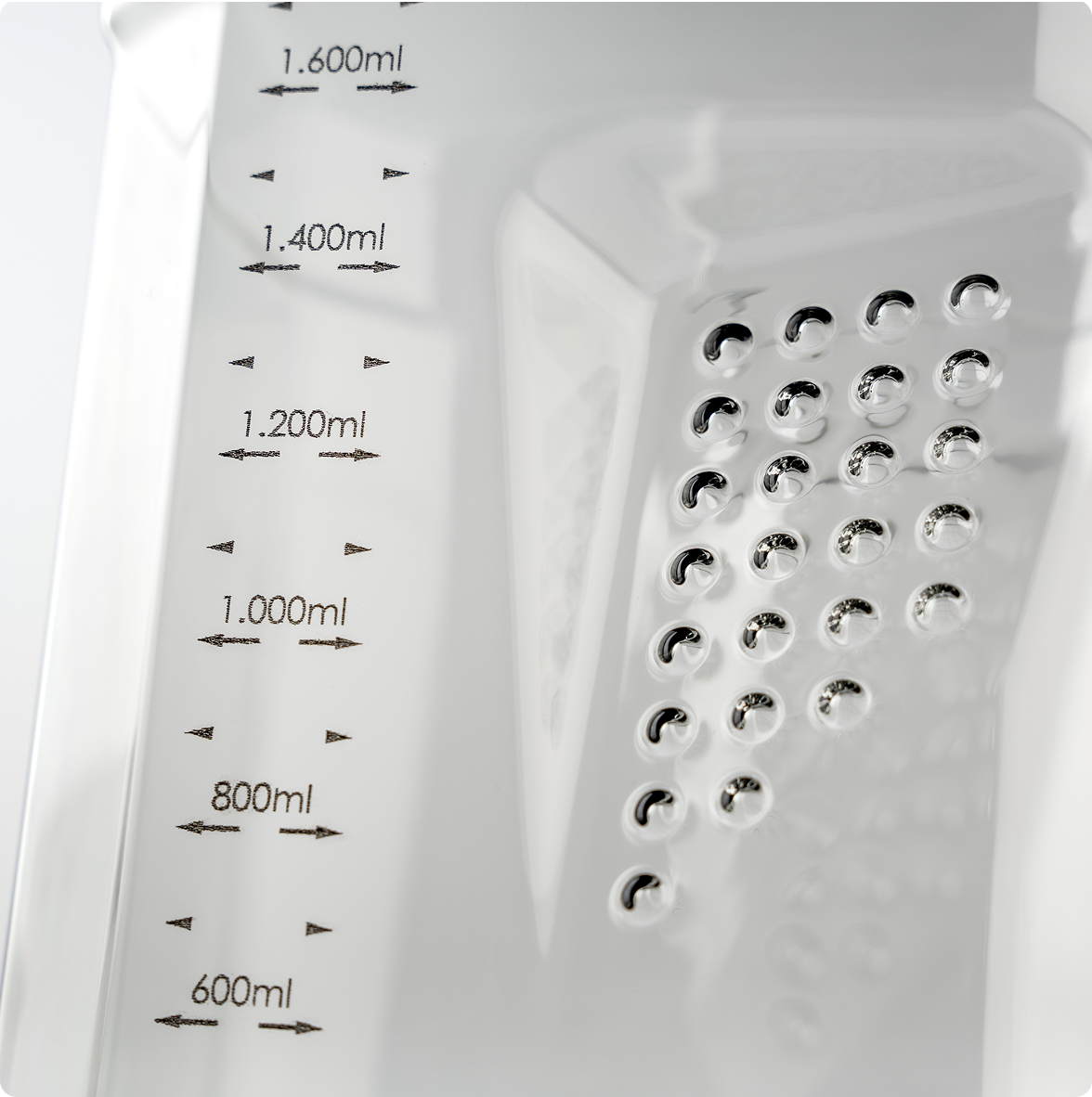 PETG PharmaTainer carboy with volume markings